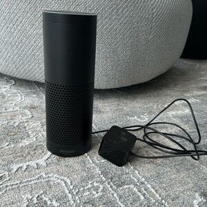 Amazon Echo